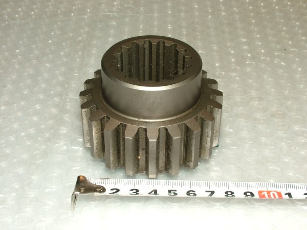 купить Шестерня привода переднего моста раздаточной коробки 65111 (20 зубьев) / ПАО КамАЗ